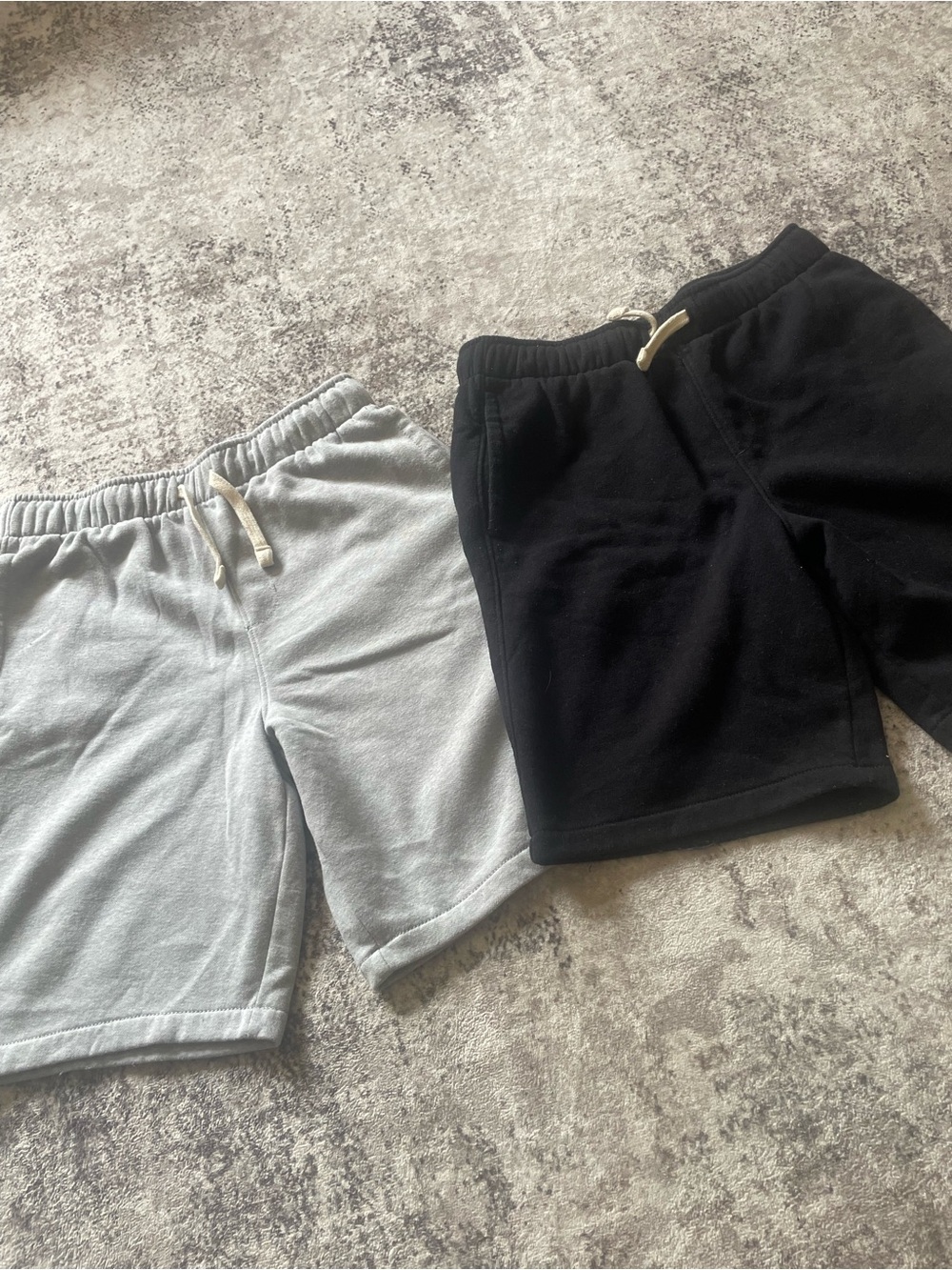 2 Boys old navy shorts size XL 14-16